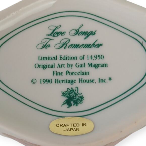 Heritage House VTG 1990 Love Songs to Remember -Hawaiian Wedding Song Music Box - Picture 6 of 7